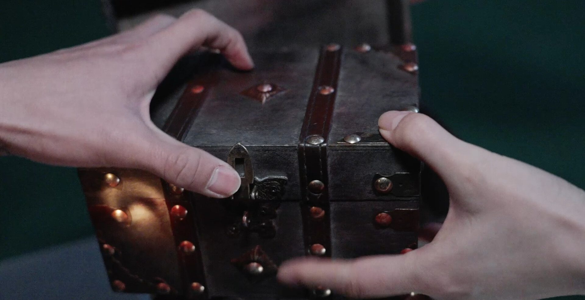 禁地直播/Forbidden Broadcast